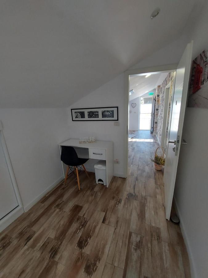 Kevin&Jessica Rooms Giarmata Екстер'єр фото